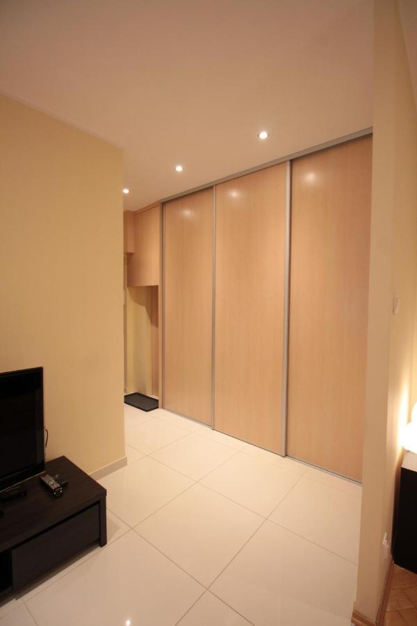 05 Gdynia Centrum - Apartament Mieszkanie Dla 4 Os Exterior photo